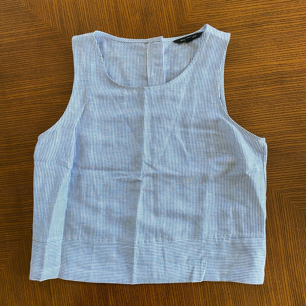 NWOT - Banana Republic sleeveless pinstrip top